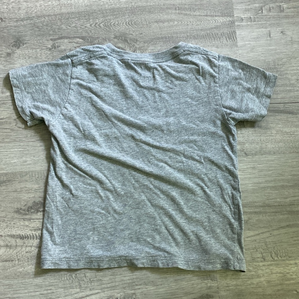 UNIQLO Kids Grey Donkey Kong cotton shirt size 3-4T - Picture 4 of 5